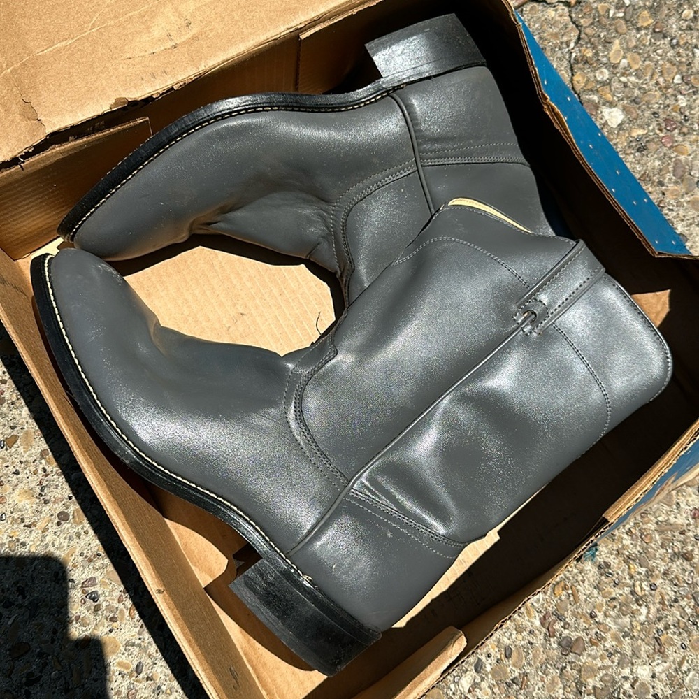 Women’s Laredo Roper Boots